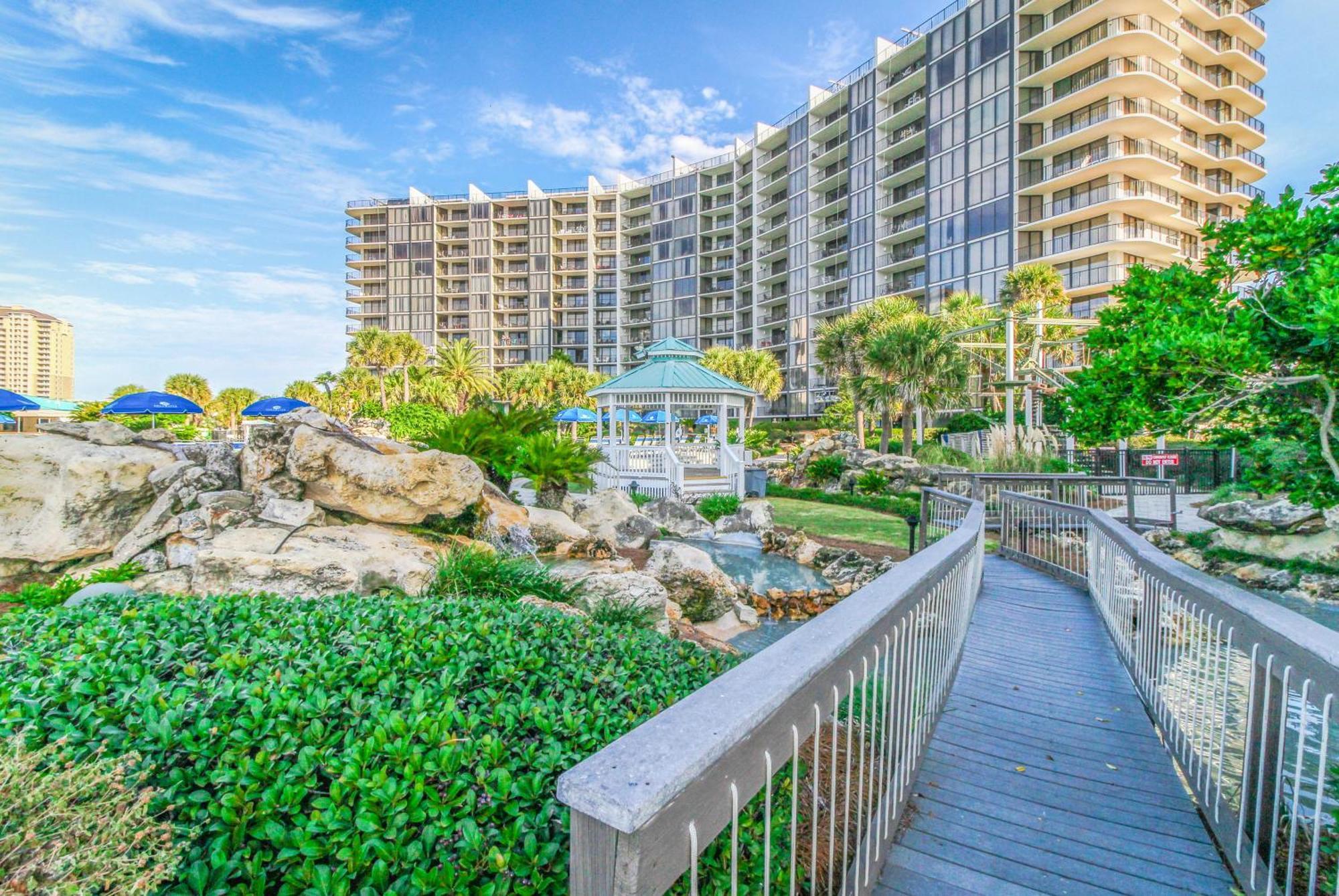 Edgewater Golf #115 Apartment *